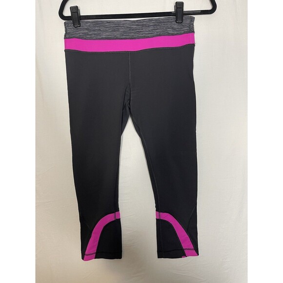 Lululemon Run: Inspire Crop II Size 8 Black Wee Are From Space Black Paris Pink - Picture 1 of 11